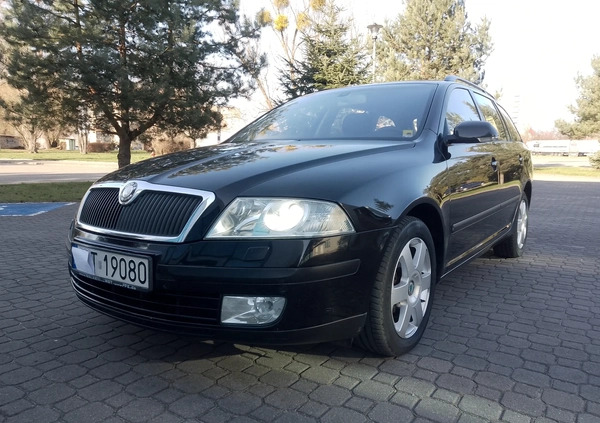Skoda Octavia cena 12500 przebieg: 315000, rok produkcji 2005 z Radom małe 407